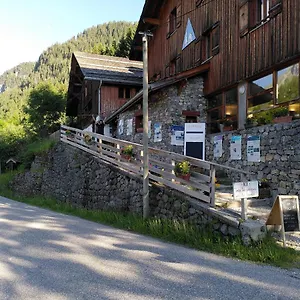  Hostal Hi
